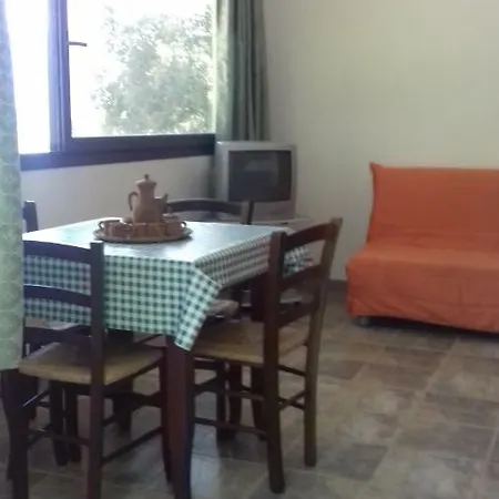 Vacanze Corongiu トルトリ